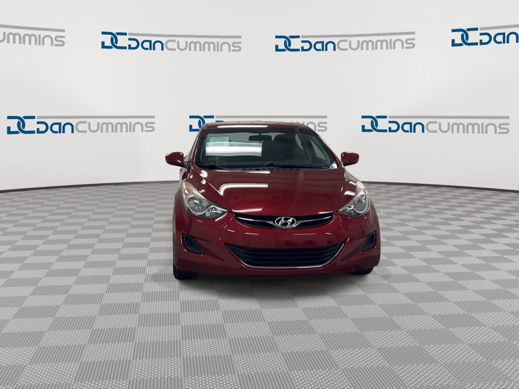Used 2013 Hyundai Elantra GLS image 3