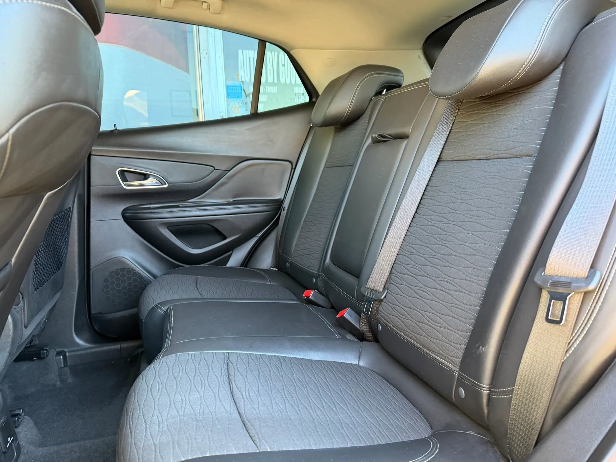 Used 2015 Buick Encore Convenience image 12