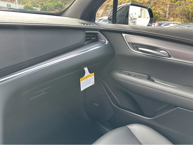 New 2026 Cadillac XT5 Luxury w/ LPO, Floor Liner Package FWD image 27
