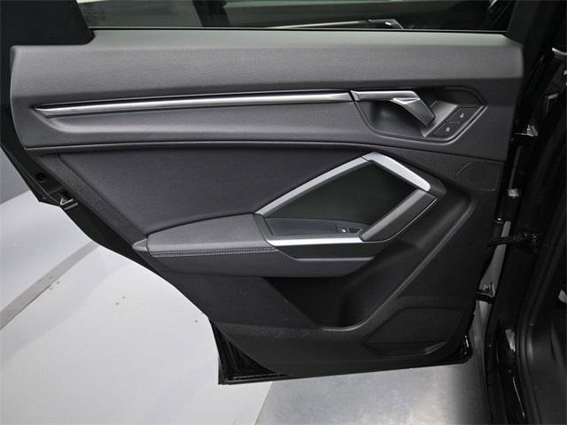 Certified 2025 Audi Q3 2.0T Premium w/ Convenience Package image 31