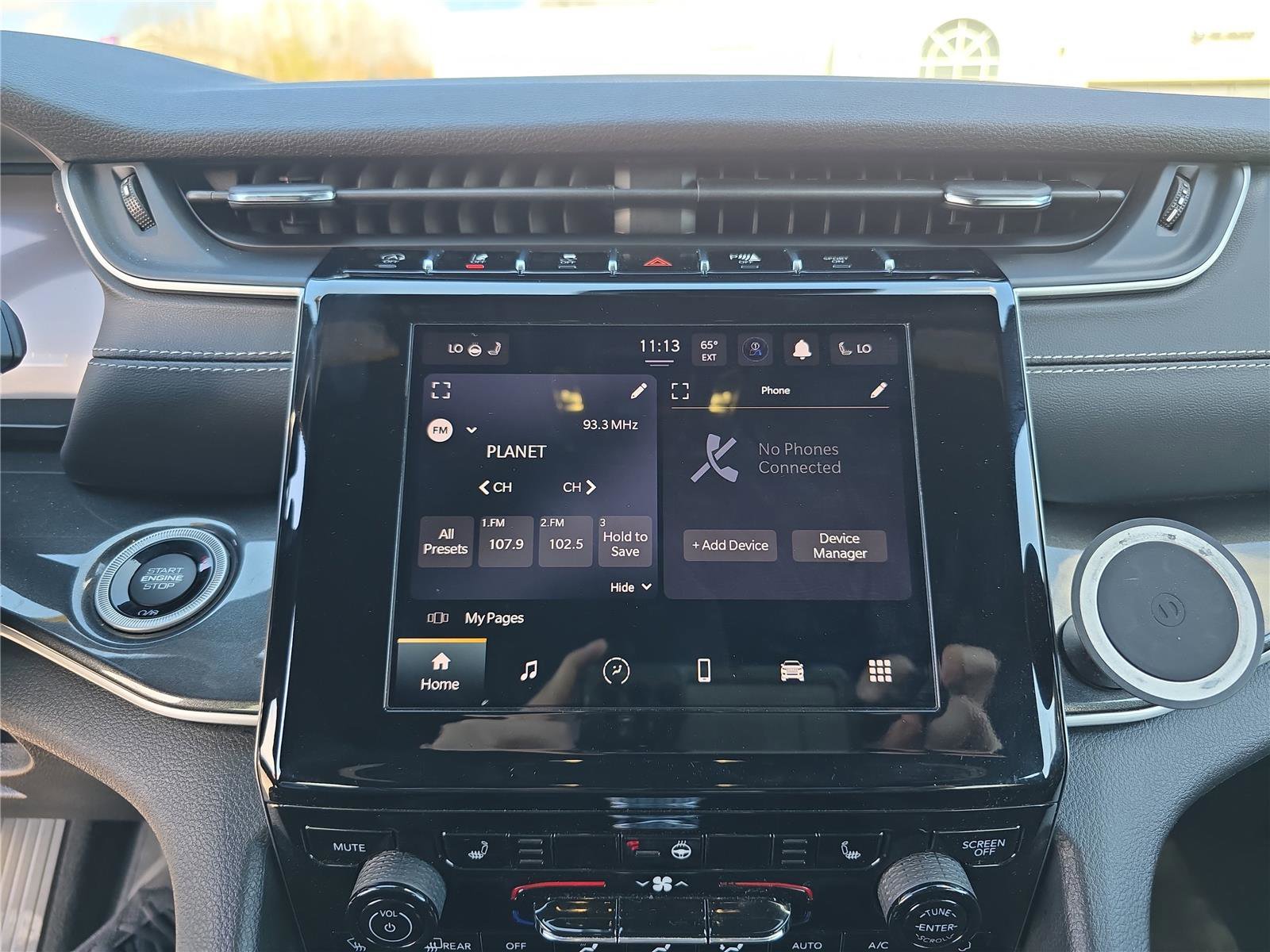 Used 2023 Jeep Grand Cherokee Altitude image 27