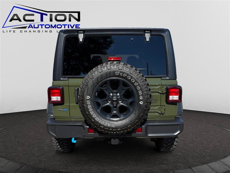 Used 2023 Jeep Wrangler Unlimited w/ Cold Weather Group AWD/4WD image 7