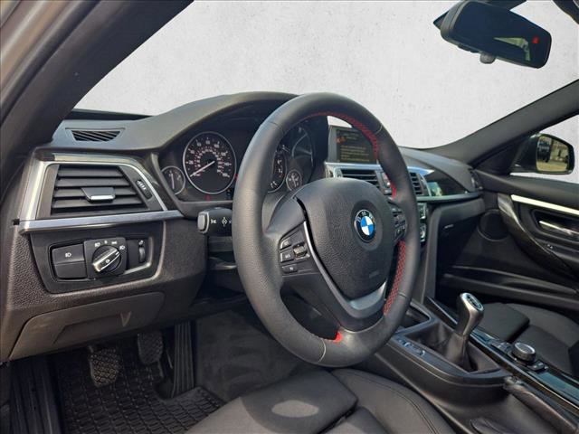 Used 2017 BMW 330i Sedan image 9
