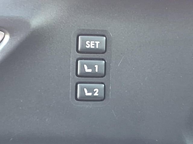 Certified 2021 Subaru Ascent Limited w/ Technology Package AWD/4WD image 12