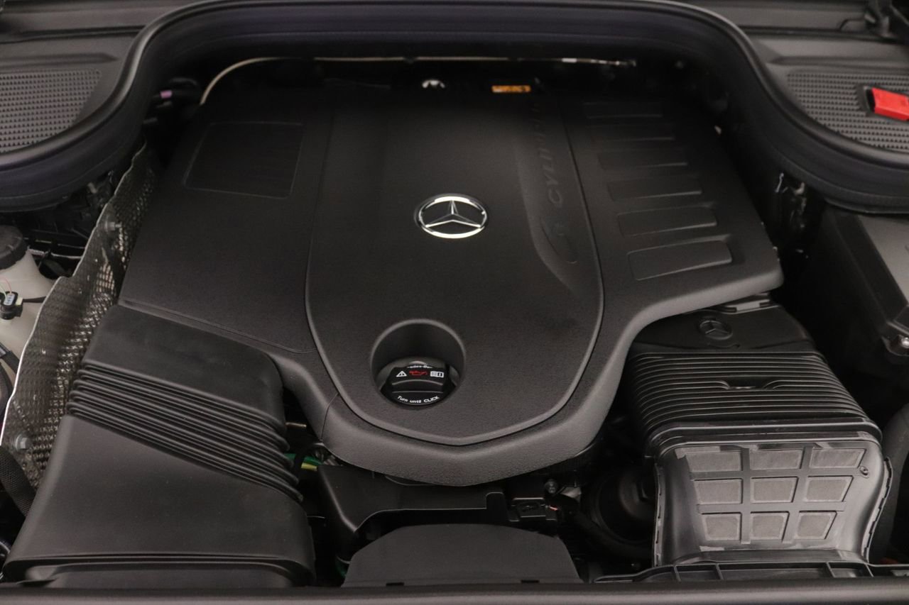 New 2026 Mercedes-Benz GLE 450 4MATIC image 9