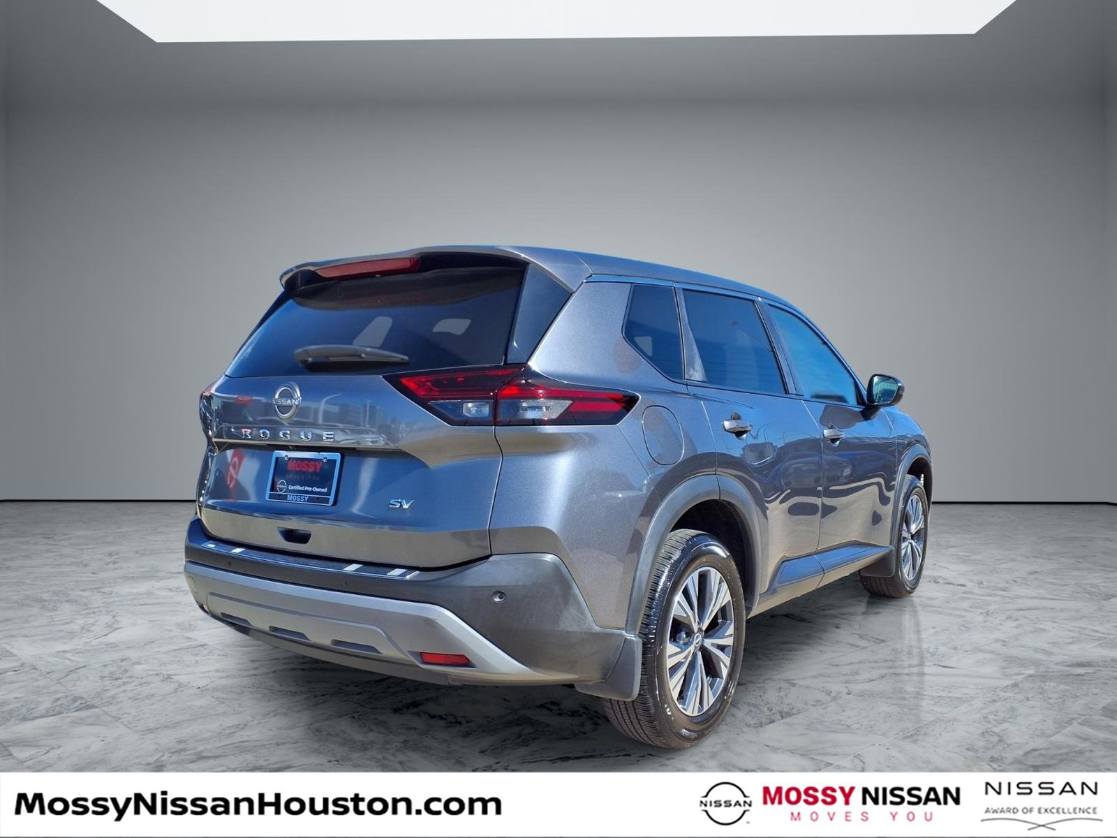 Used 2022 Nissan Rogue SV image 7