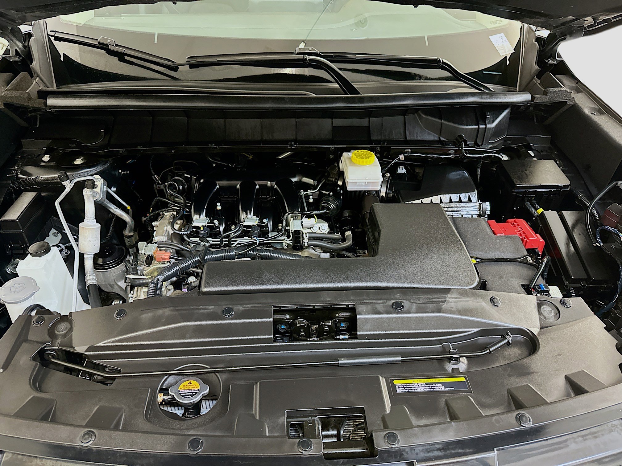 Used 2023 Nissan Pathfinder SV image 34