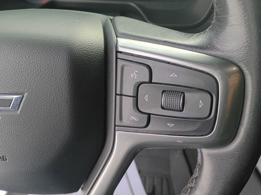 Used 2022 Chevrolet Suburban Z71 image 59