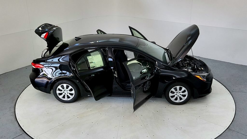 Certified 2023 Toyota Corolla LE w/ Carpet Mat Package (TMS) FWD image 28
