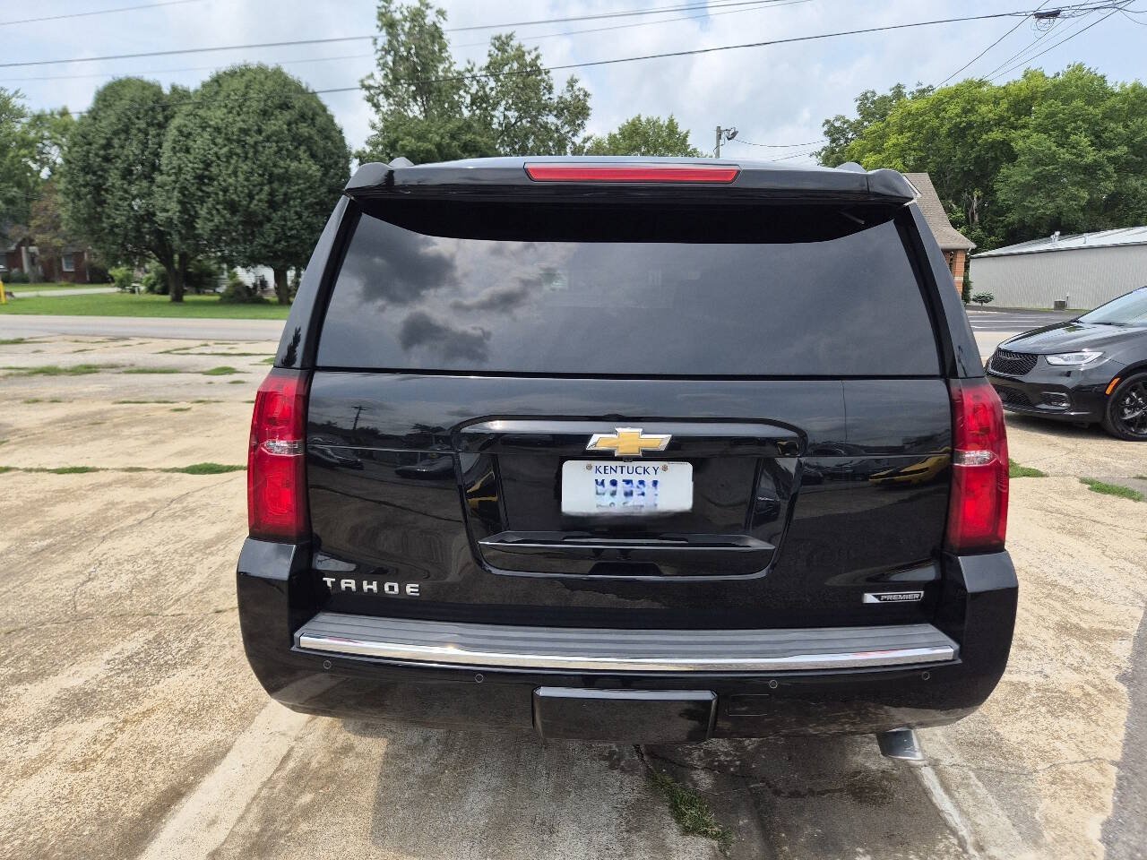 Used 2017 Chevrolet Tahoe Premier RWD image 9