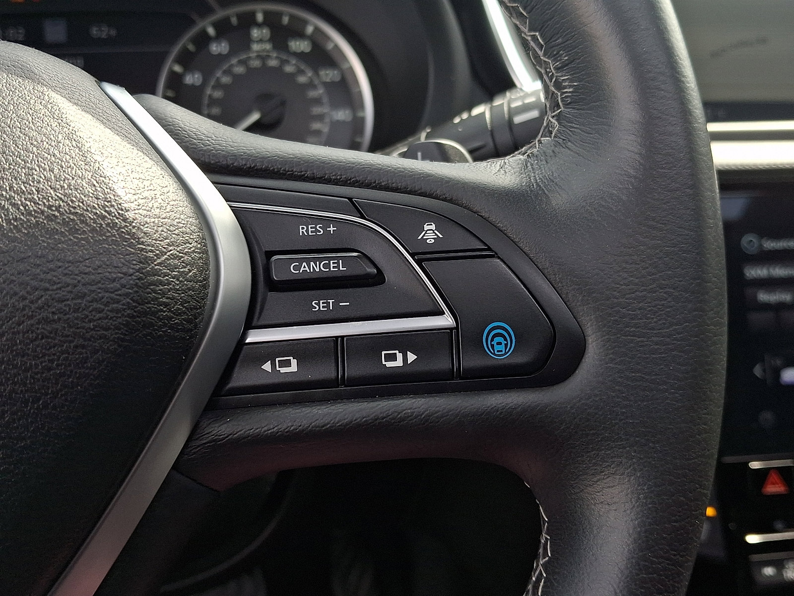 Used 2022 INFINITI QX50 Essential AWD/4WD image 22