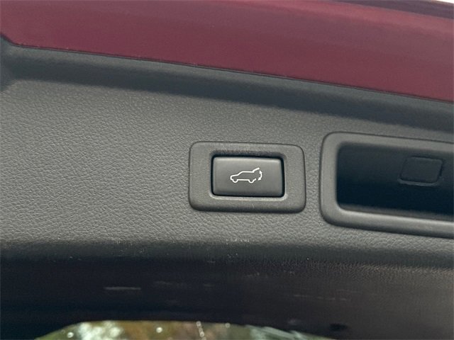 Used 2018 Subaru Forester 2.5i Touring w/ Popular Package #3B image 7