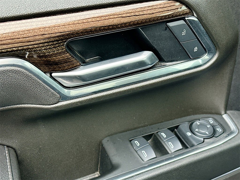 Certified 2025 Chevrolet Silverado 1500 LT image 17