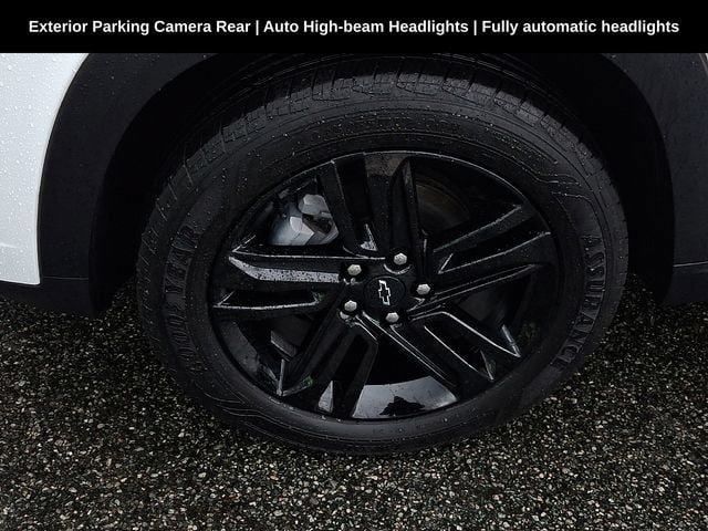Used 2024 Chevrolet Trax ACTIV w/ Sunroof Package FWD image 16