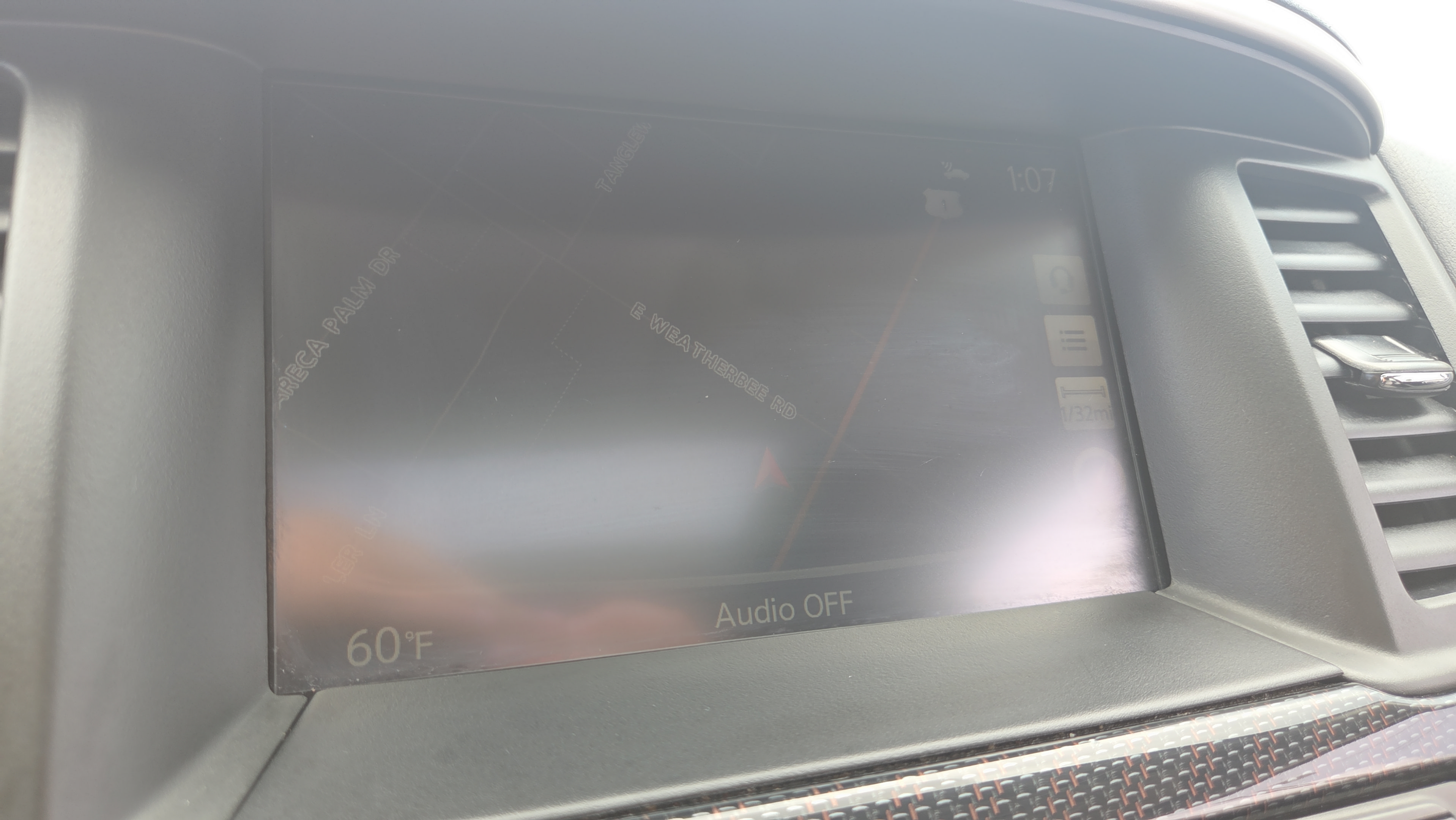 Used 2020 Nissan Pathfinder SL AWD/4WD image 32