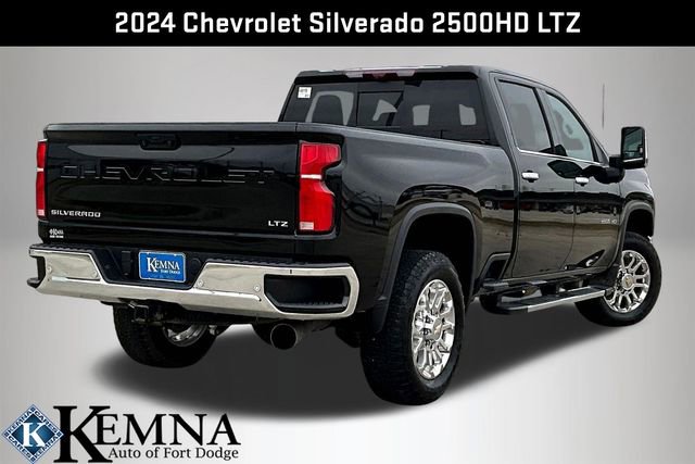 Used 2024 Chevrolet Silverado 2500 LTZ w/ LTZ Premium Package image 8