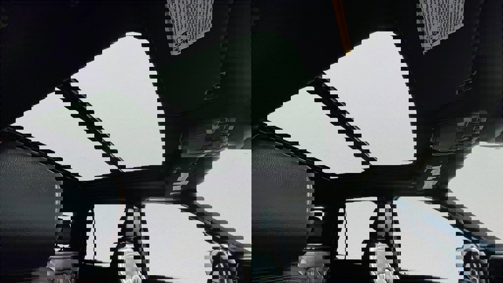 Used 2021 Ford Expedition Limited image 23