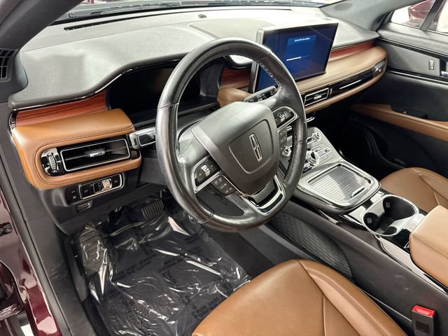 Used 2023 Lincoln Nautilus Reserve AWD/4WD image 23