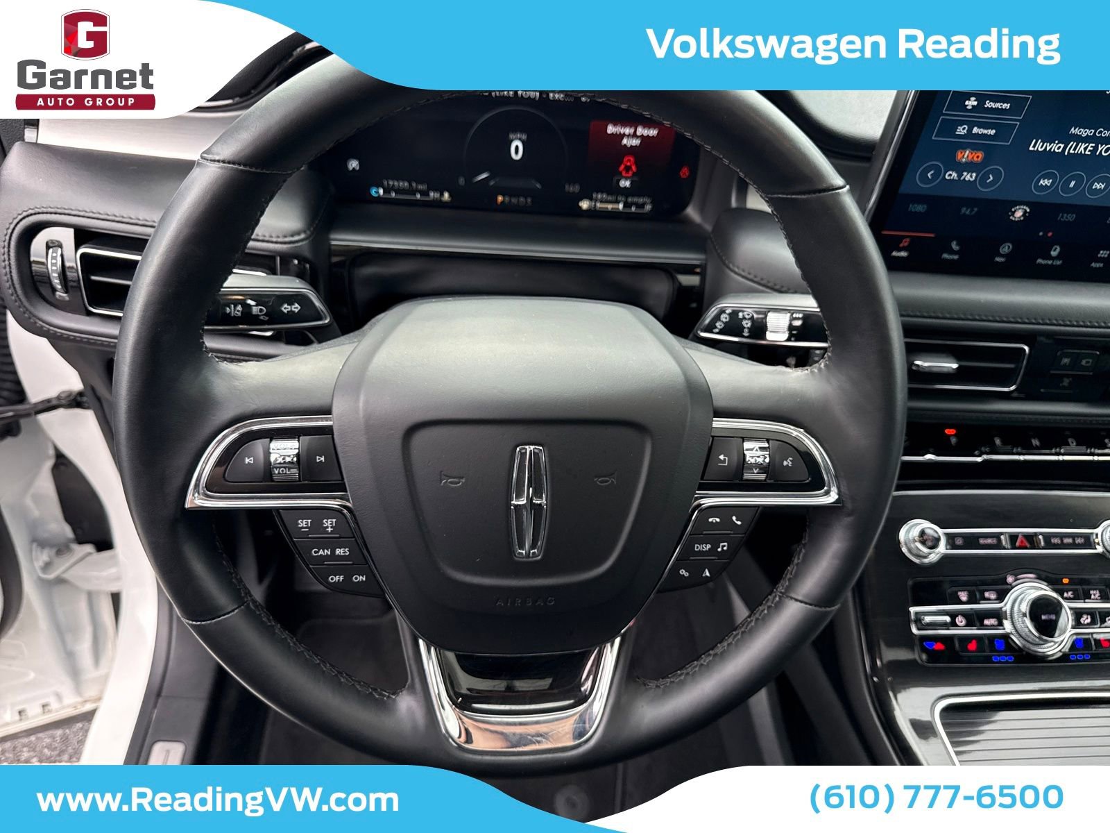 Used 2023 Lincoln Nautilus Reserve image 15