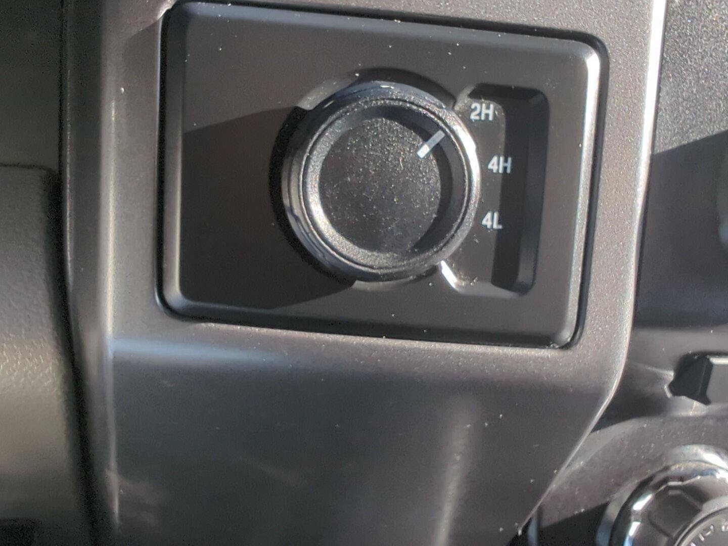 Used 2018 Ford F150 XLT AWD/4WD image 17