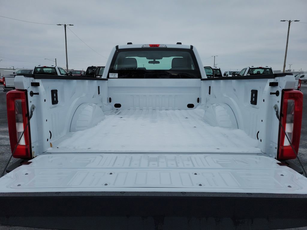 New 2026 Ford F250 XL w/ FX4 Off-Road Package image 14