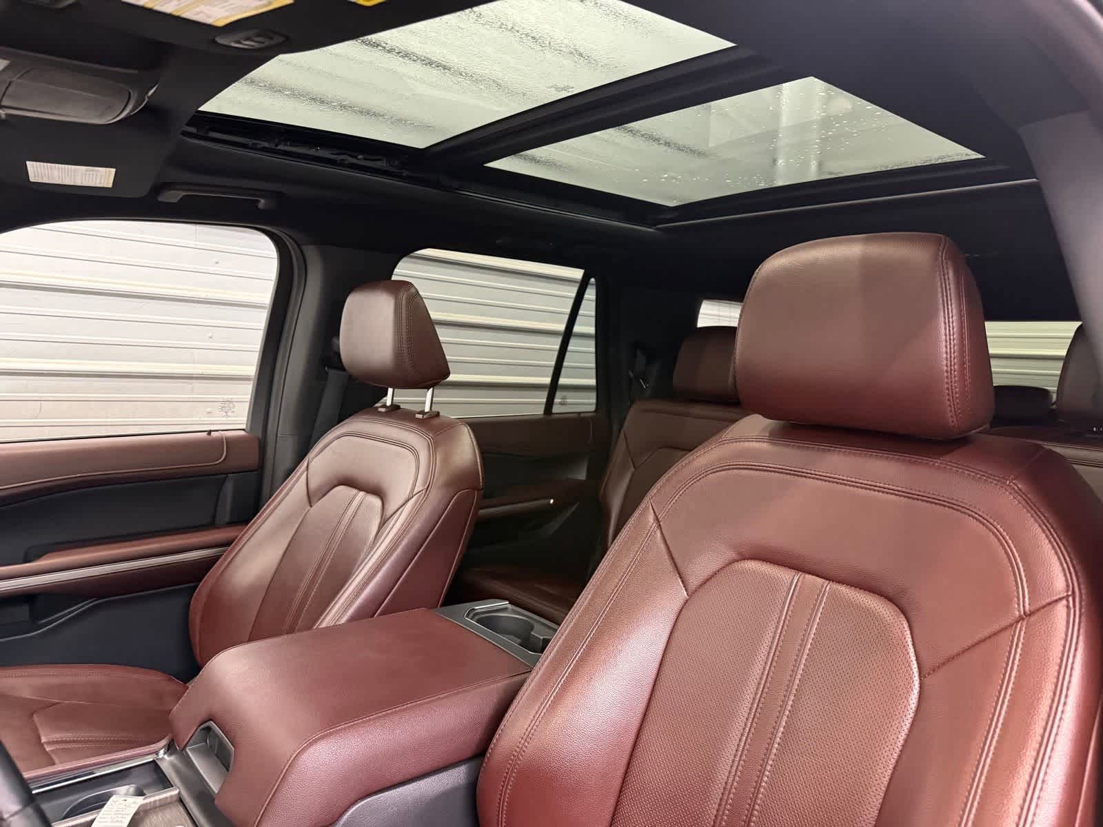 Used 2022 Ford Expedition Max Limited AWD/4WD image 12