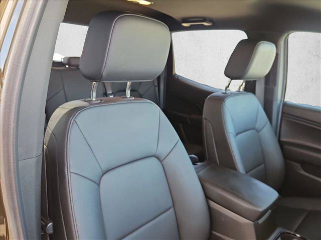 Used 2025 Chevrolet Colorado Trail Boss AWD/4WD image 17