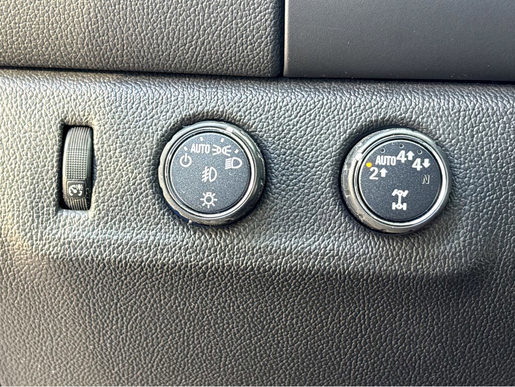 Certified 2022 Chevrolet Colorado LT w/ LT Convenience Package AWD/4WD image 12