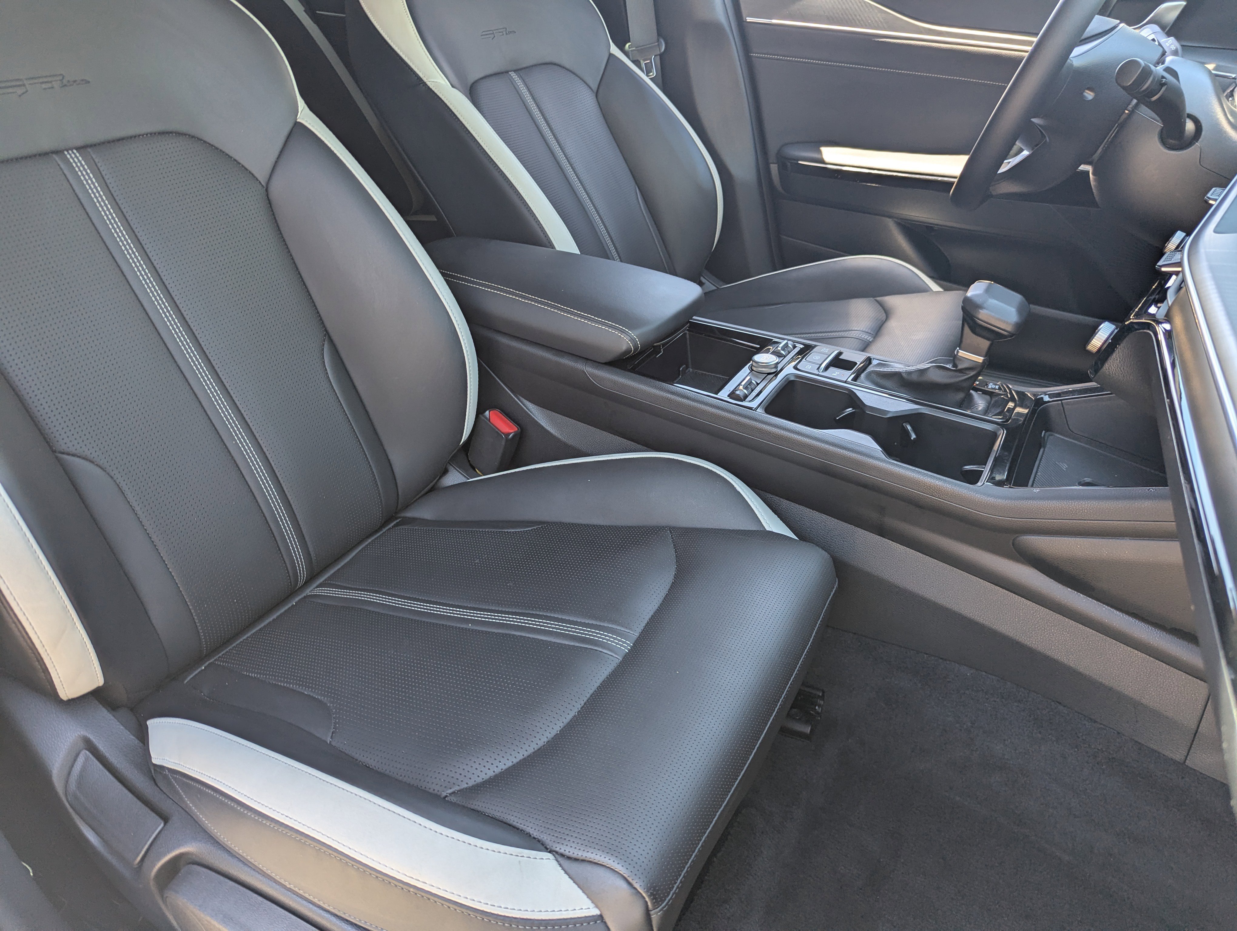 Certified 2025 Kia K5 GT-Line image 8