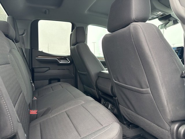 Used 2023 Chevrolet Silverado 1500 LT image 30