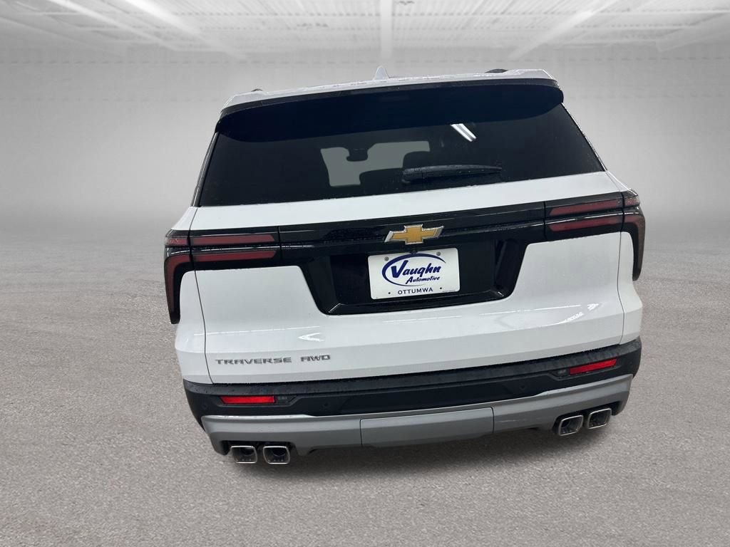New 2026 Chevrolet Traverse LT w/ Driver Confidence Package AWD/4WD image 9