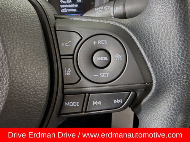 Used 2022 Toyota Corolla LE image 13