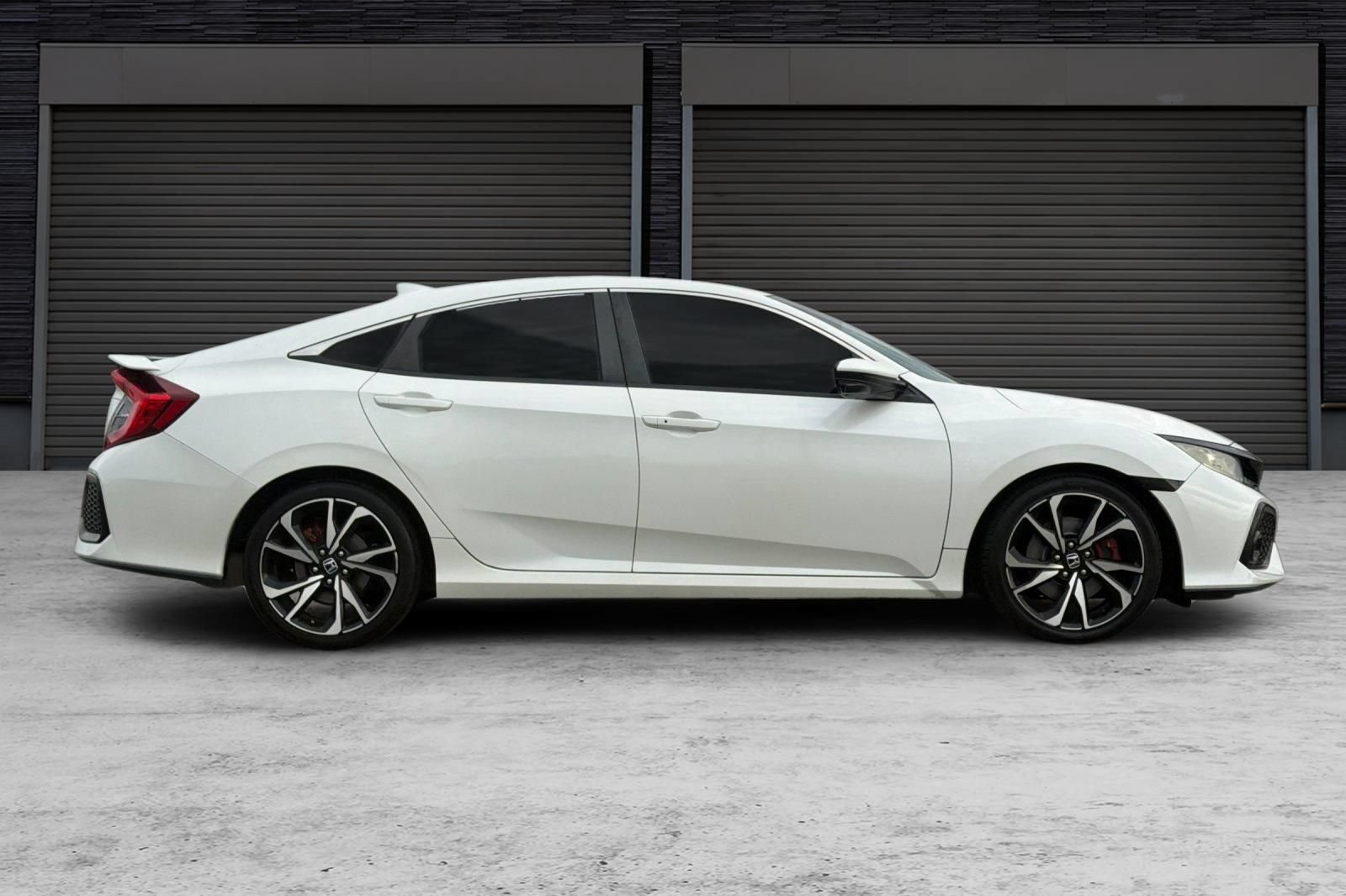 Used 2018 Honda Civic Si image 3
