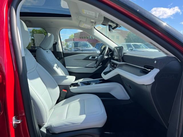 New 2026 Ford Explorer Platinum w/ LUX Leather Package AWD/4WD image 10