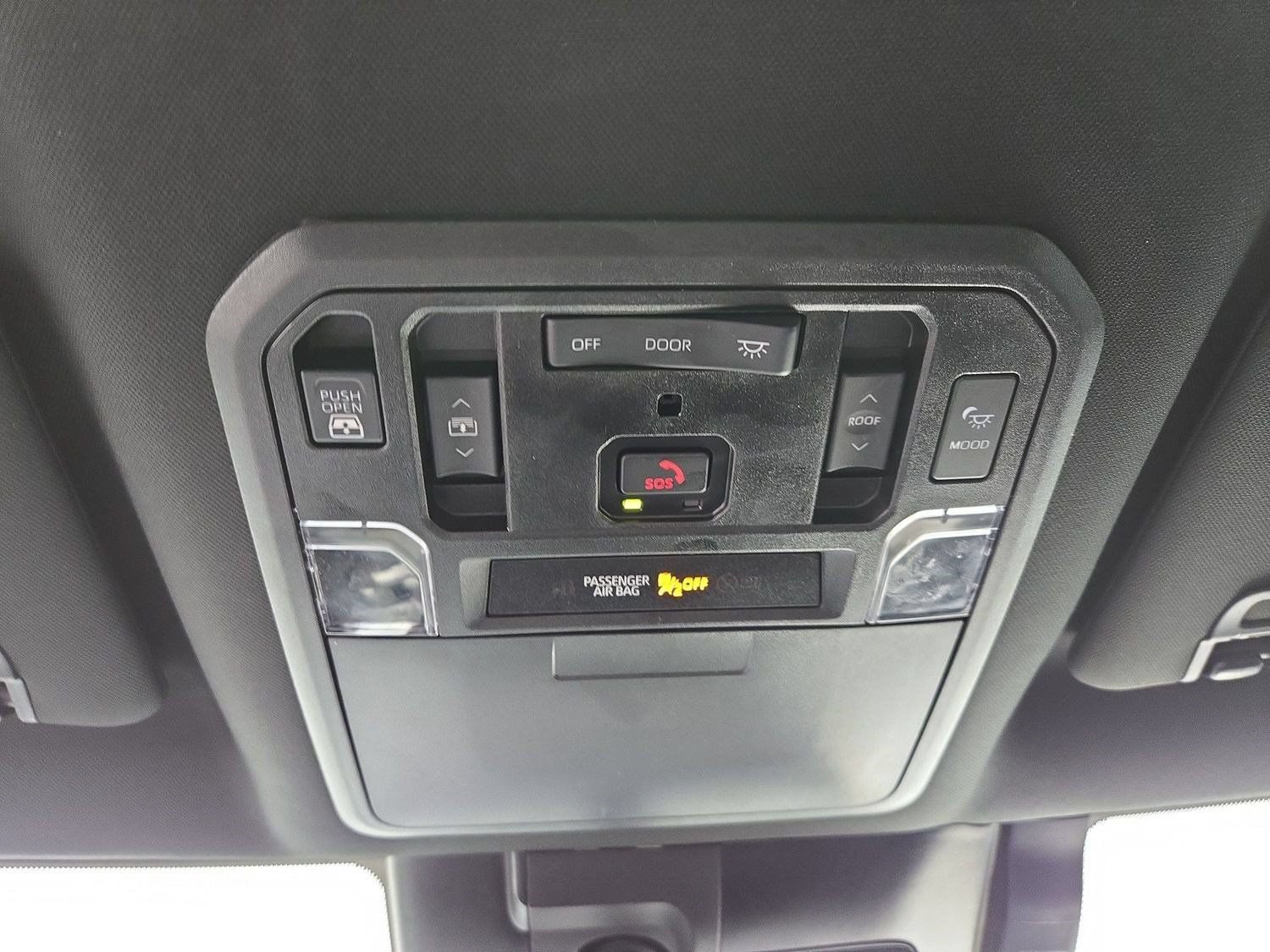 Used 2023 Toyota Tundra Platinum AWD/4WD image 28