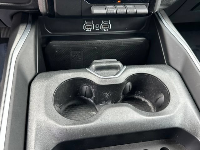 Used 2025 RAM 1500 Big Horn AWD/4WD image 4