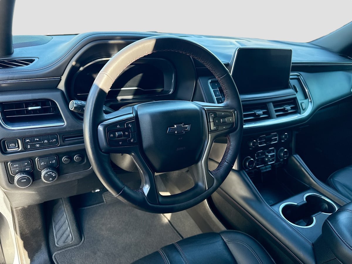Used 2022 Chevrolet Tahoe RST w/ Luxury Package AWD/4WD image 9