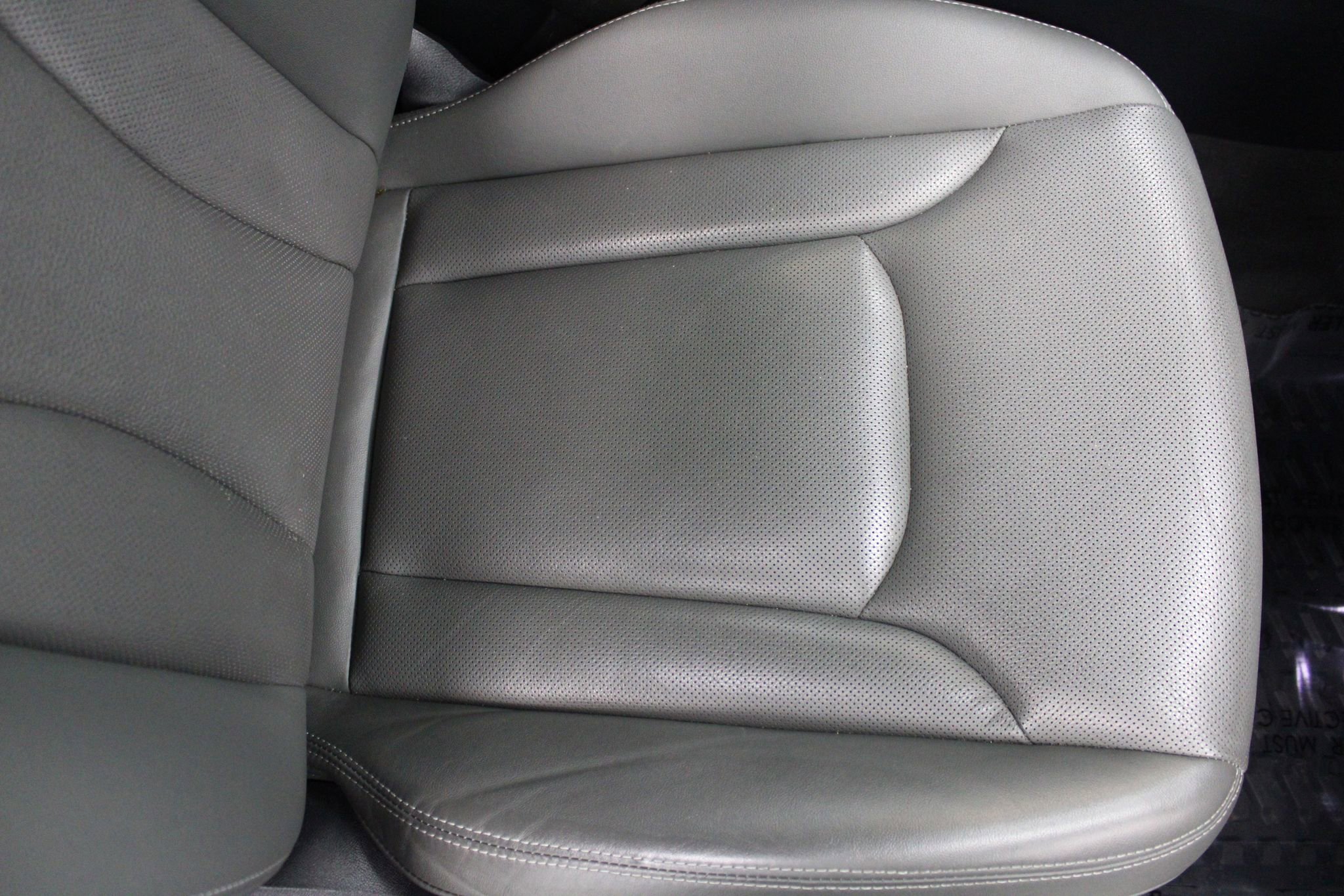 Used 2020 Audi Q8 Premium Plus AWD/4WD image 34