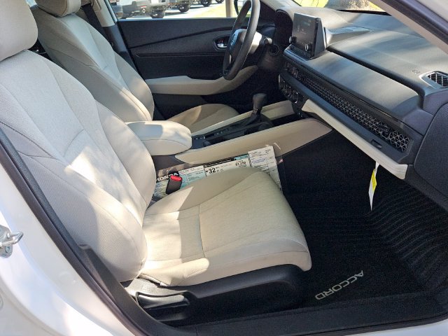 Used 2025 Honda Accord LX image 15