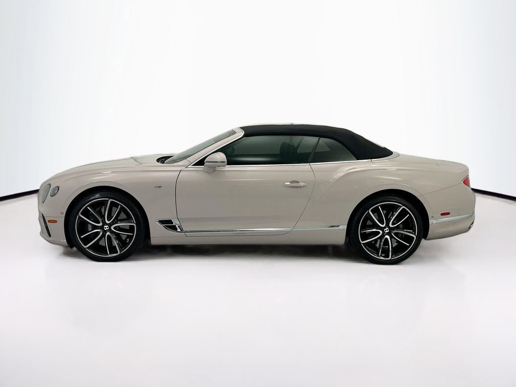 Used 2021 Bentley Continental GT image 16