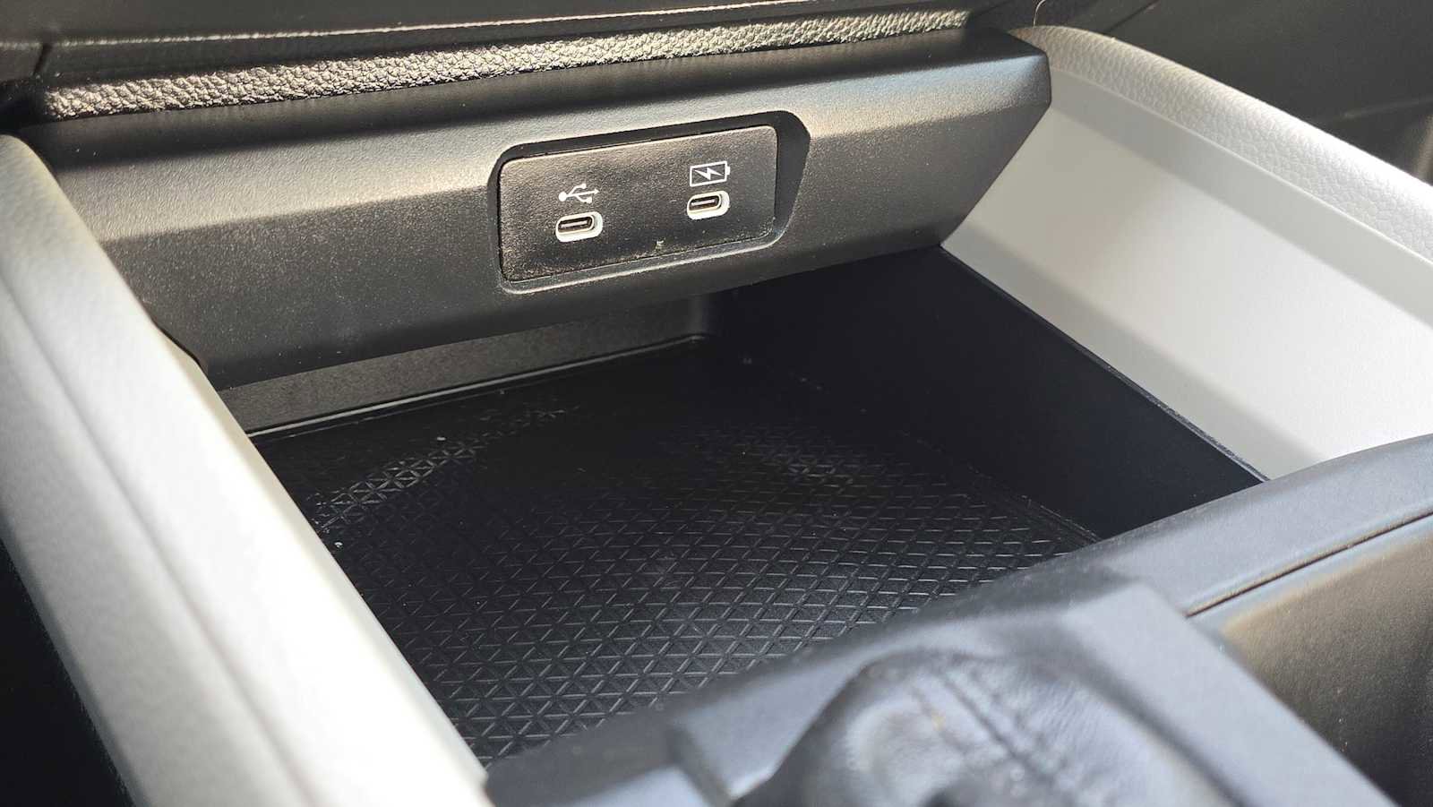 Used 2023 Honda Accord EX image 32
