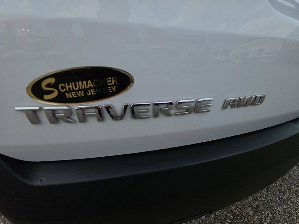 Certified 2023 Chevrolet Traverse LT AWD/4WD image 38