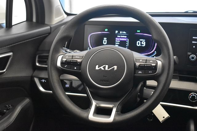 Used 2024 Kia Sportage LX AWD/4WD image 24