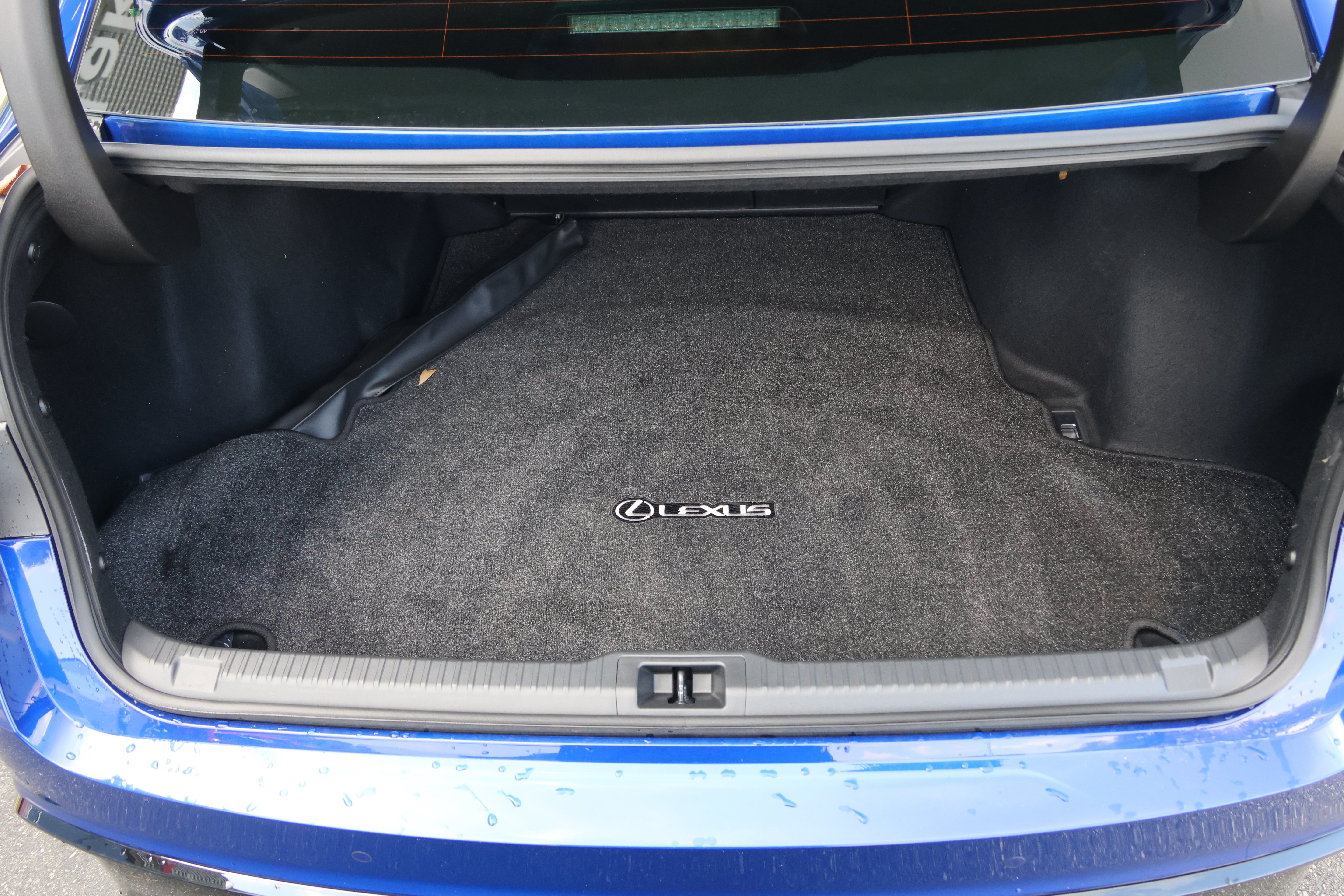 Certified 2026 Lexus IS 350 F Sport w/ Technology Package RWD image 39