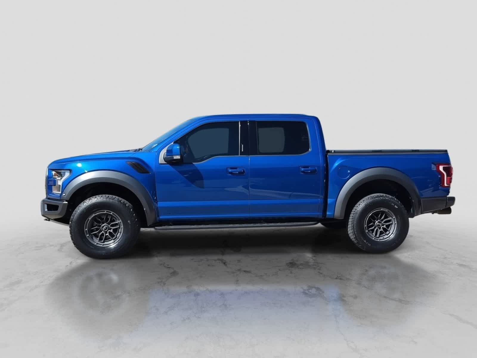 Used 2018 Ford F150 Raptor w/ Equipment Group 802A Luxury AWD/4WD image 5