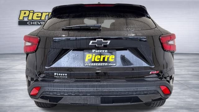 New 2026 Chevrolet Trax RS w/ Driver Confidence Package video 3