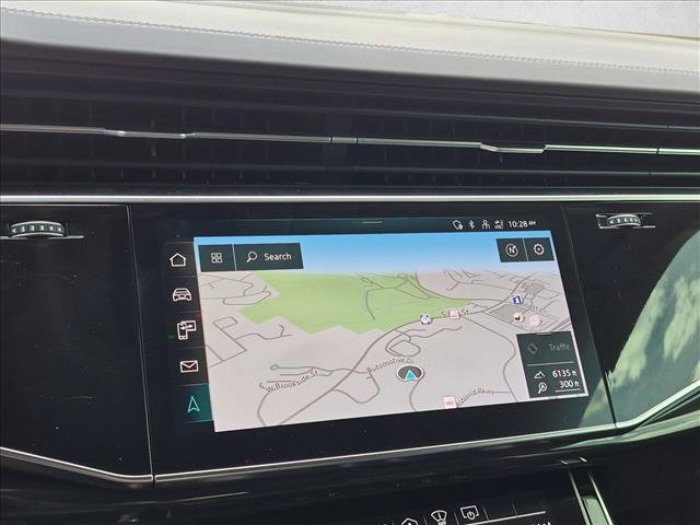 Used 2023 Audi Q8 Prestige AWD/4WD image 13