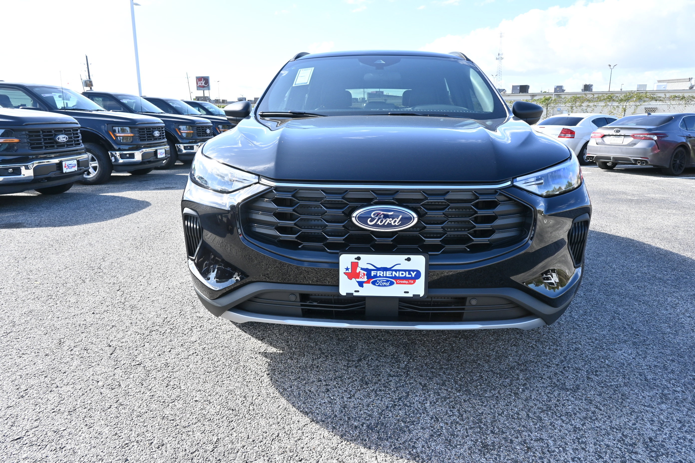 New 2026 Ford Escape ST-Line image 9