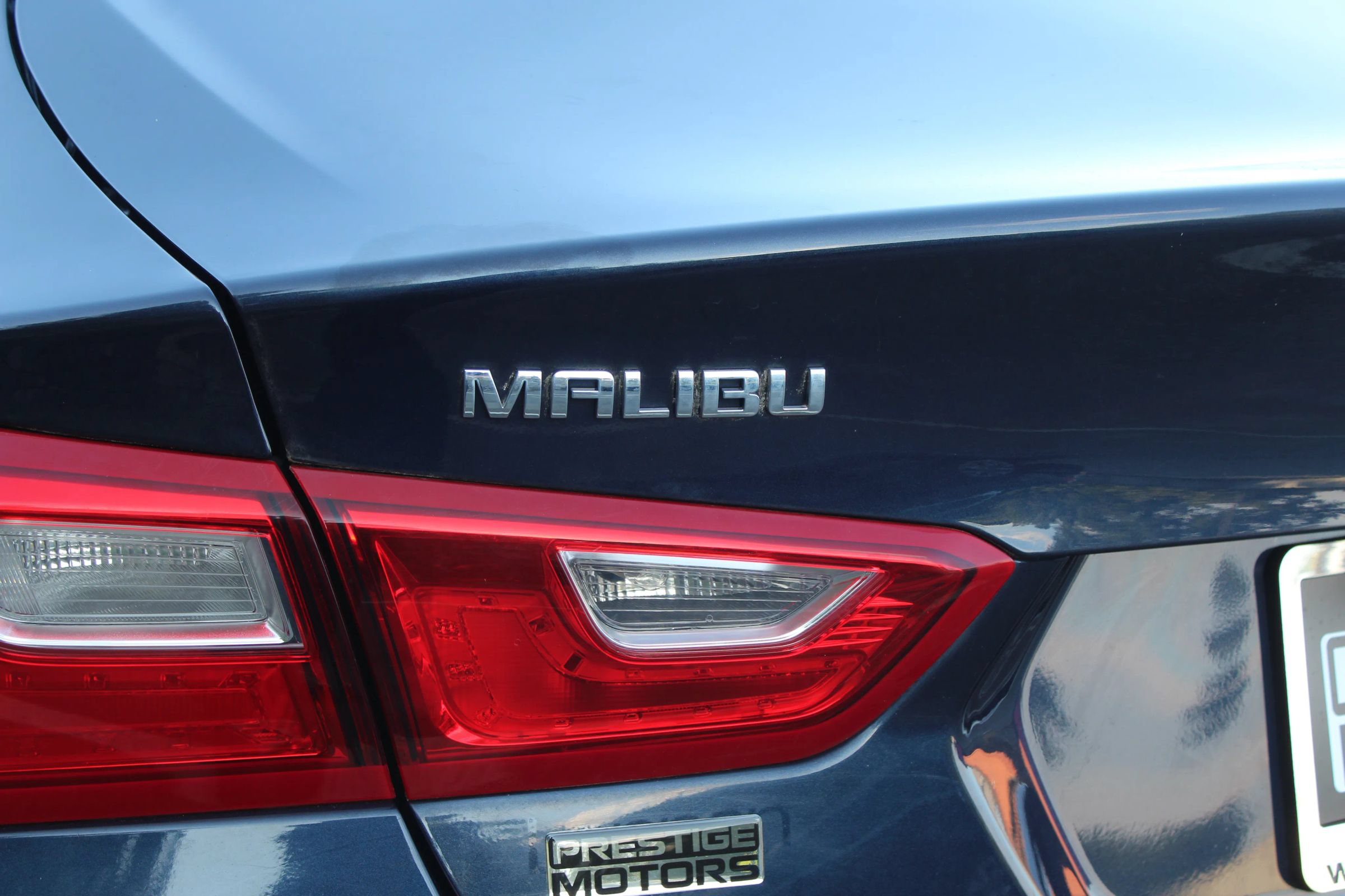 Used 2016 Chevrolet Malibu LT FWD image 40