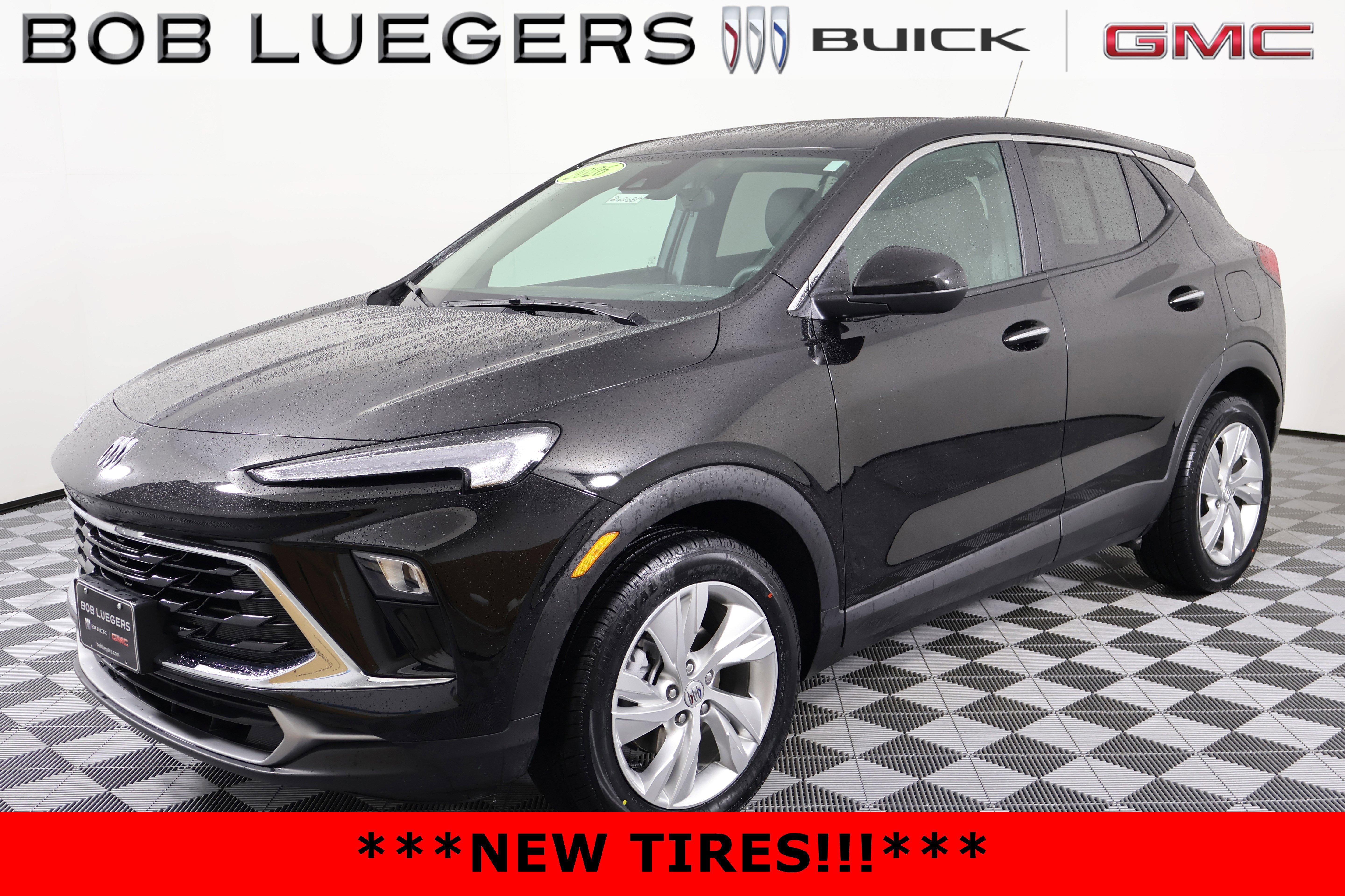 Certified 2026 Buick Encore GX Preferred FWD image 3